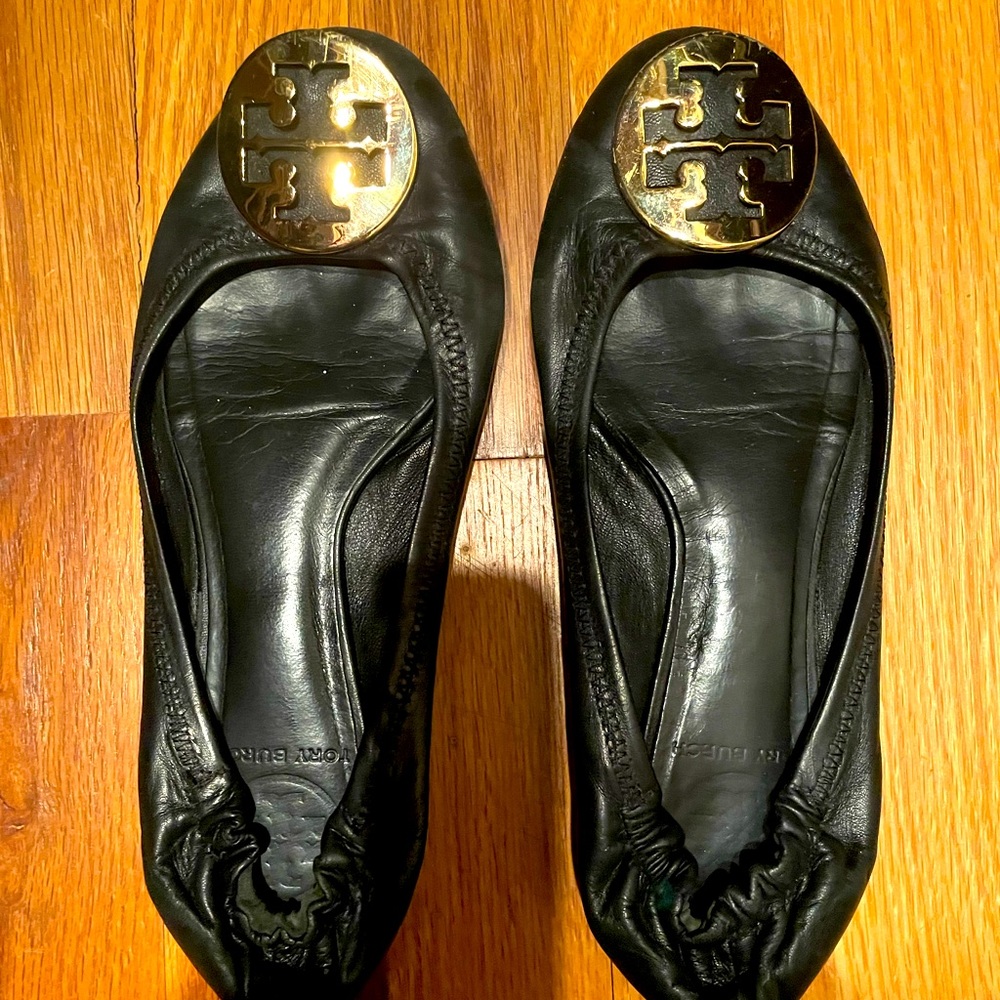 Tory Burch Reva Flat